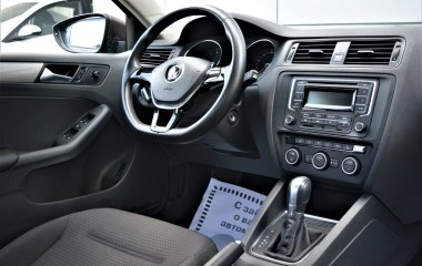 Volkswagen Jetta 1.4 DSG превью 19