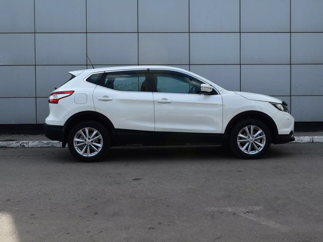 Nissan Qashqai SE 2.0 CVT фото 4