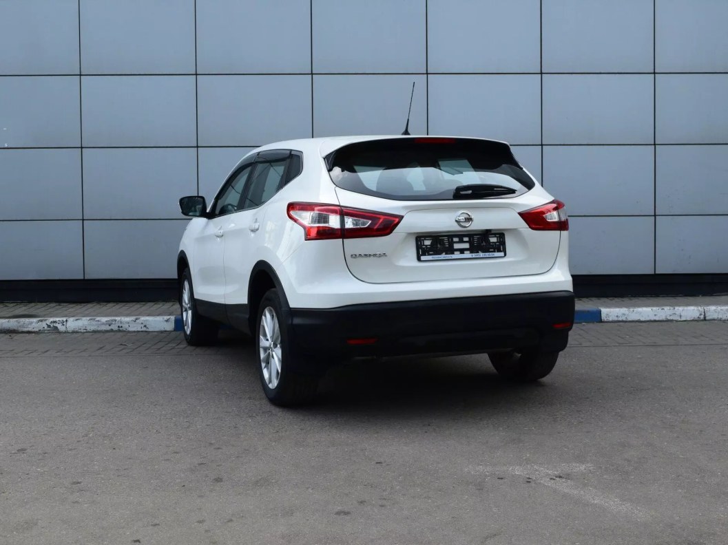 Nissan Qashqai SE 2.0 CVT фото 8
