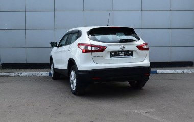 Nissan Qashqai SE 2.0 CVT превью 8