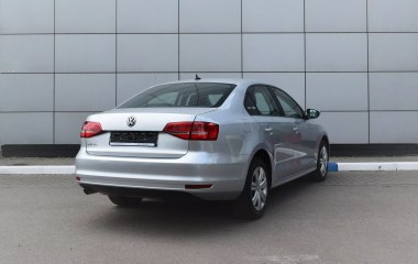Volkswagen Jetta 1.6 АКПП превью 6