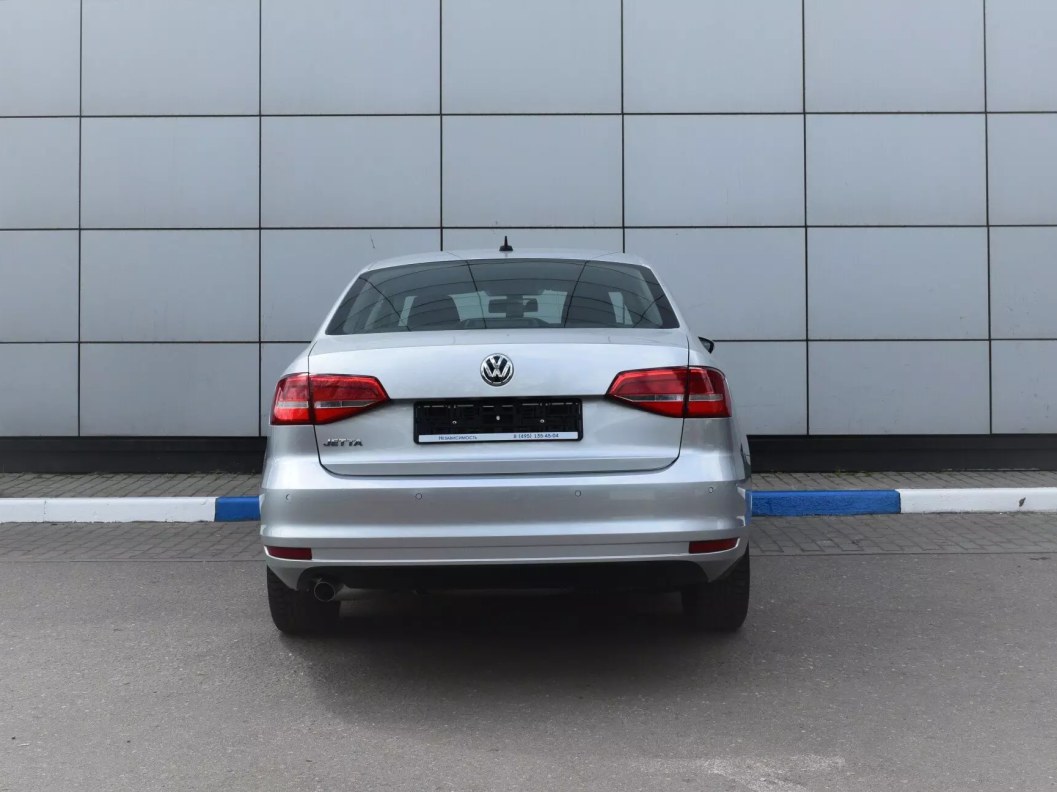Volkswagen Jetta 1.6 АКПП фото 7