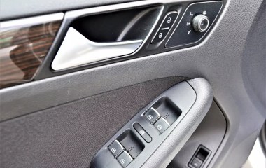 Volkswagen Jetta 1.6 АКПП превью 13