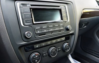 Volkswagen Jetta 1.6 АКПП превью 17