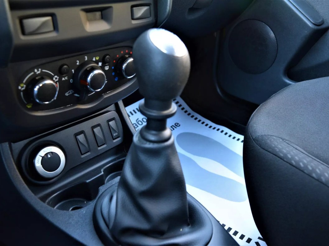 Renault Duster Drive 1.5 МКПП фото 18