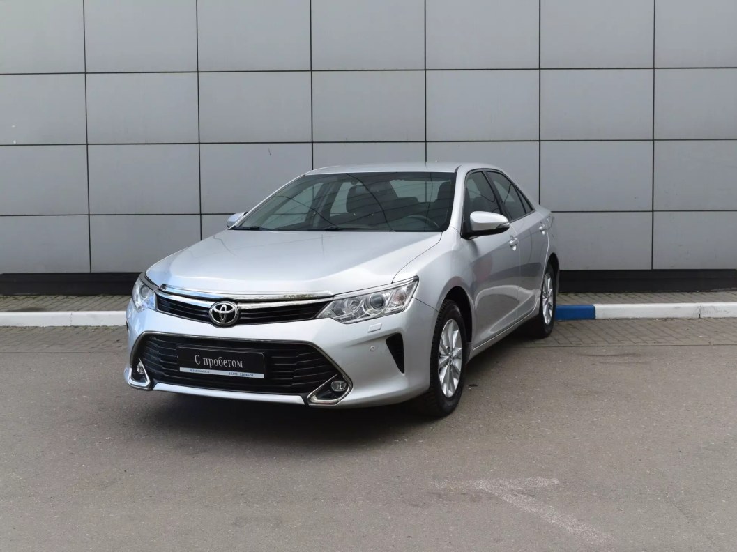 Toyota Camry Комфорт 2.5 АКПП фото 3