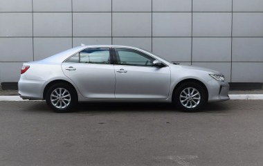 Toyota Camry Комфорт 2.5 АКПП превью 4