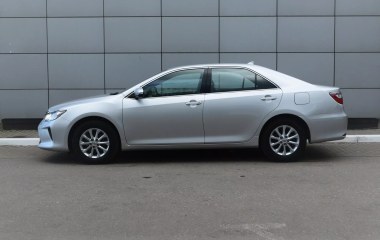 Toyota Camry Комфорт 2.5 АКПП превью 5