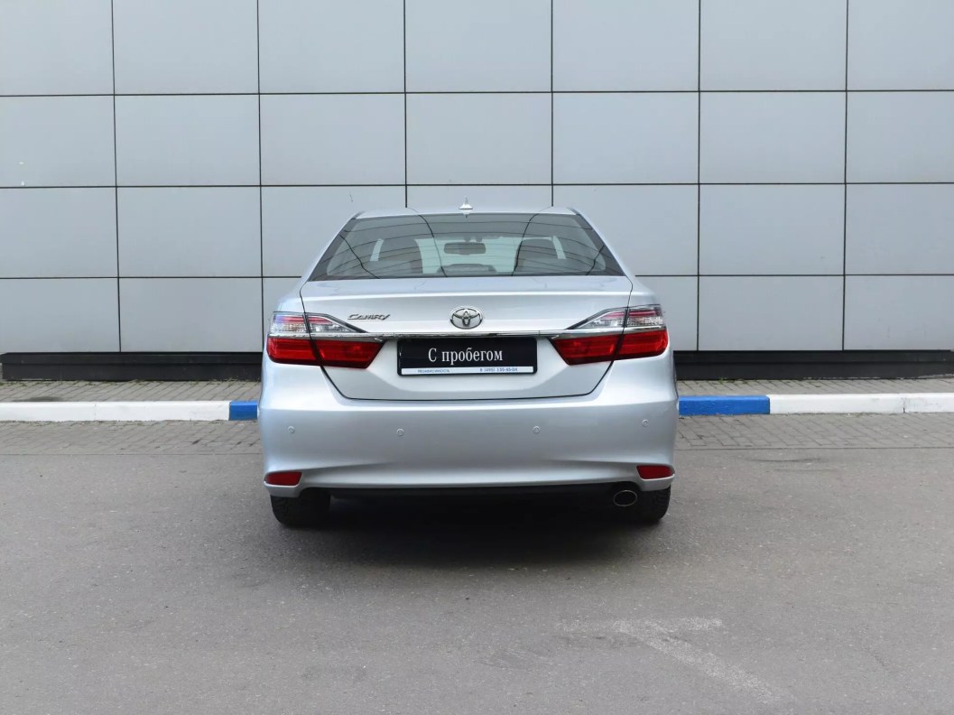 Toyota Camry Комфорт 2.5 АКПП фото 7