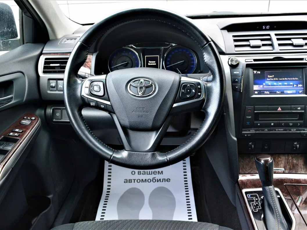 Toyota Camry Комфорт 2.5 АКПП фото 16