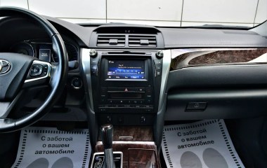 Toyota Camry Комфорт 2.5 АКПП превью 20
