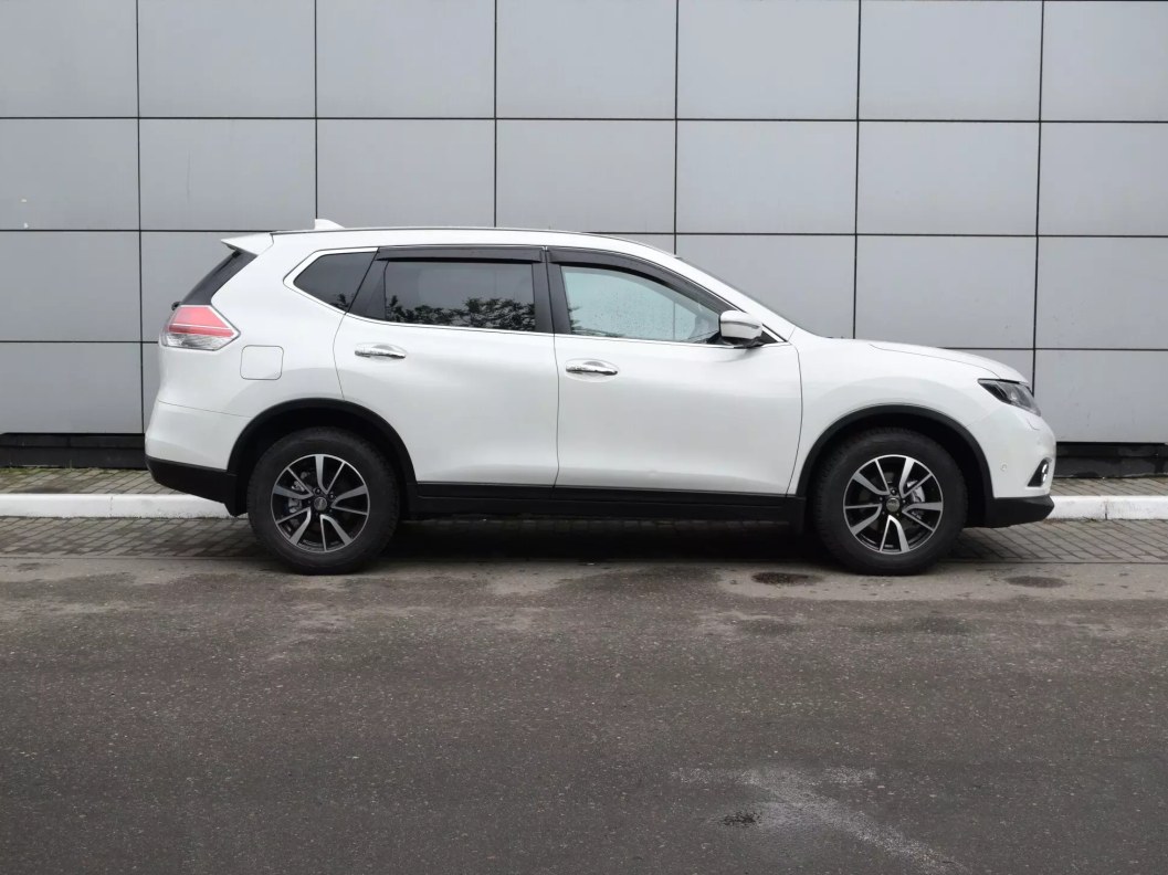 Nissan X-Trail 2.5 CVT фото 4