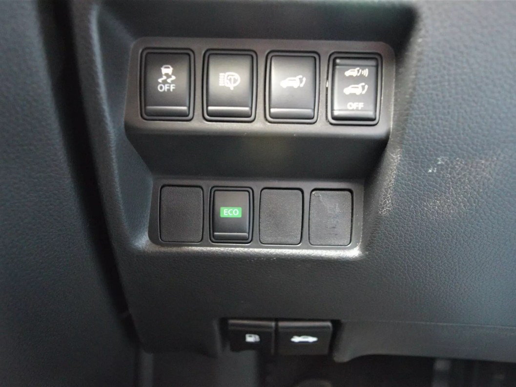 Nissan X-Trail 2.5 CVT фото 12