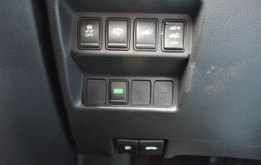 Nissan X-Trail 2.5 CVT превью 12