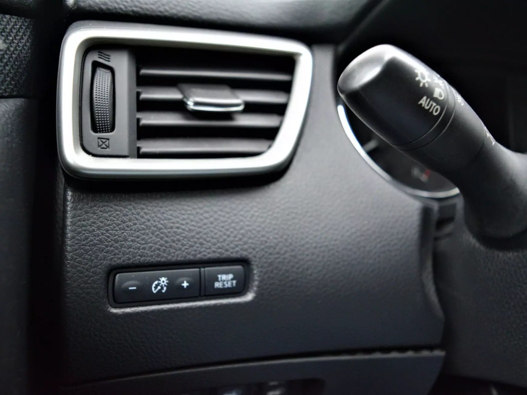 Nissan X-Trail 2.5 CVT фото 13