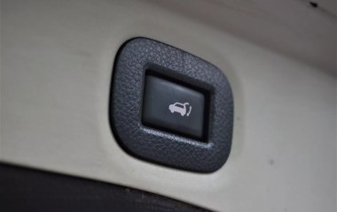 Nissan X-Trail 2.5 CVT превью 18