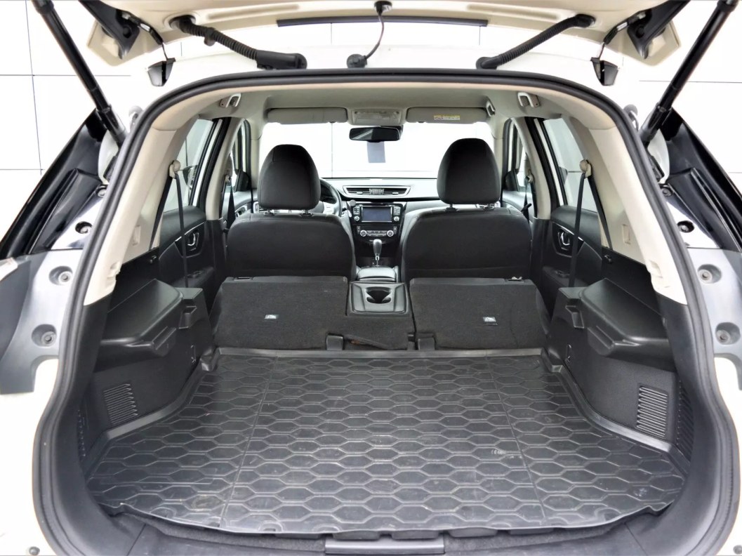 Nissan X-Trail 2.5 CVT фото 21