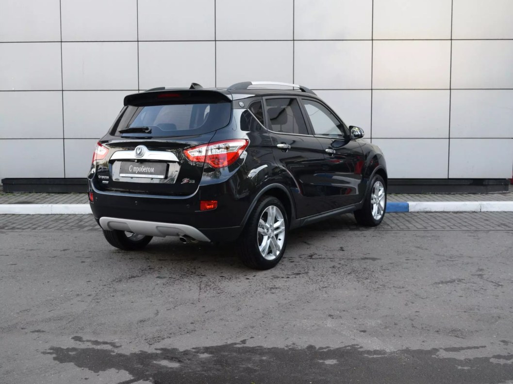 Changan CS35 Luxe 1.6 АКПП фото 6