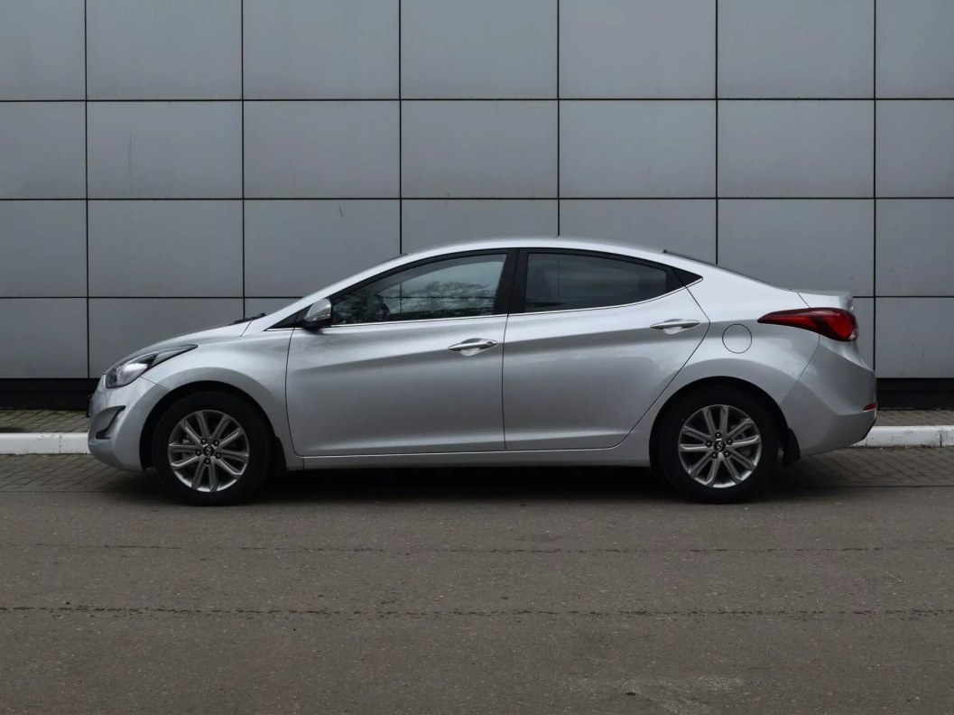 Hyundai Elantra Comfort 1.8 АКПП фото 5