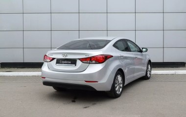 Hyundai Elantra Comfort 1.8 АКПП превью 6