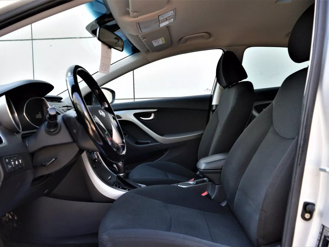 Hyundai Elantra Comfort 1.8 АКПП фото 9
