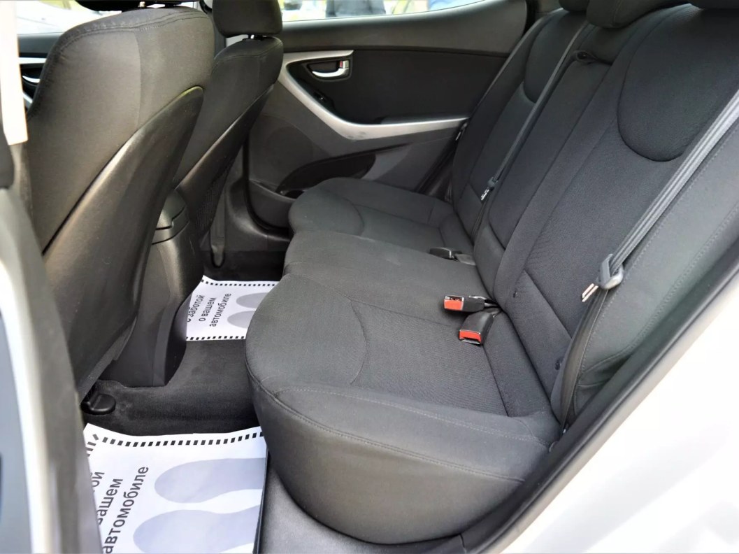 Hyundai Elantra Comfort 1.8 АКПП фото 11