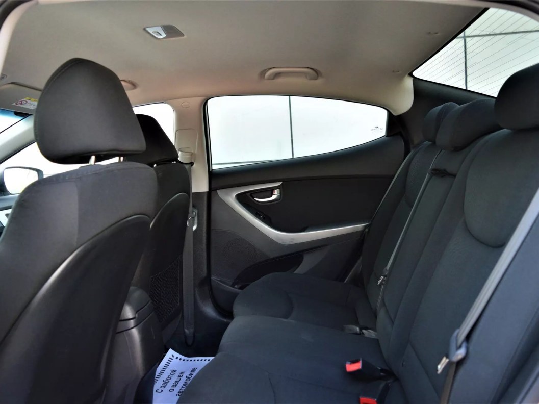 Hyundai Elantra Comfort 1.8 АКПП фото 12