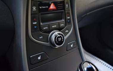 Hyundai Elantra Comfort 1.8 АКПП превью 16