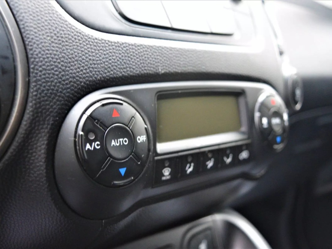 Hyundai ix35 Comfort 2.0 МКПП фото 14