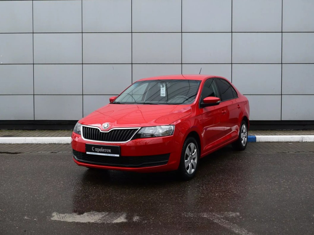 Skoda Rapid 1.6 МКПП фото 3