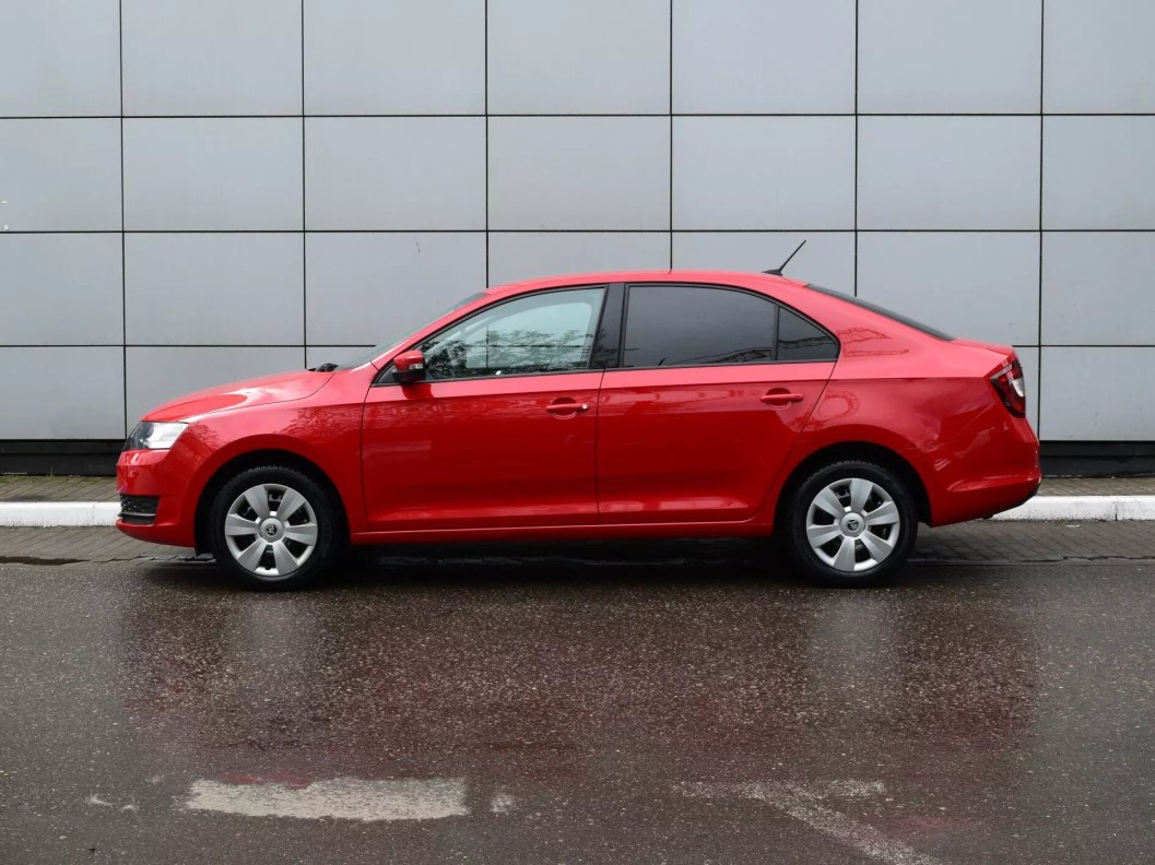 Skoda Rapid 1.6 МКПП фото 5
