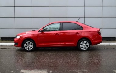 Skoda Rapid 1.6 МКПП превью 5