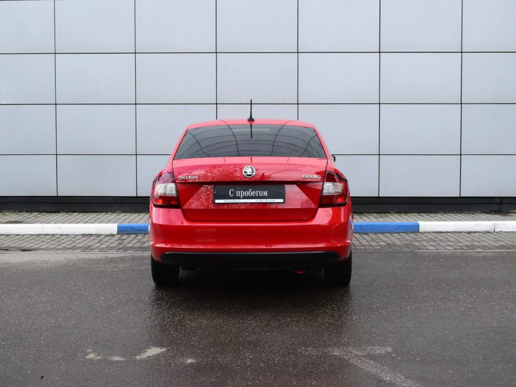Skoda Rapid 1.6 МКПП фото 7
