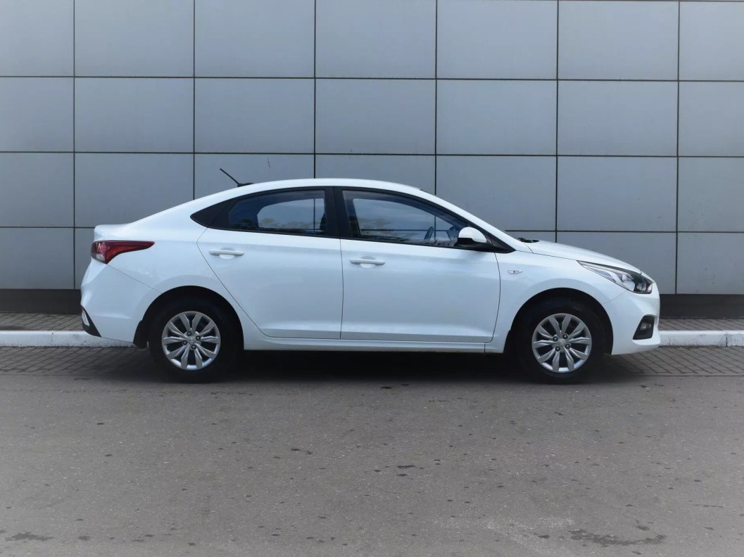 Hyundai Solaris Comfort 1.4 АКПП фото 4