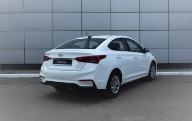 Hyundai Solaris Comfort 1.4 АКПП превью 6