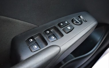 Hyundai Solaris Comfort 1.4 АКПП превью 11