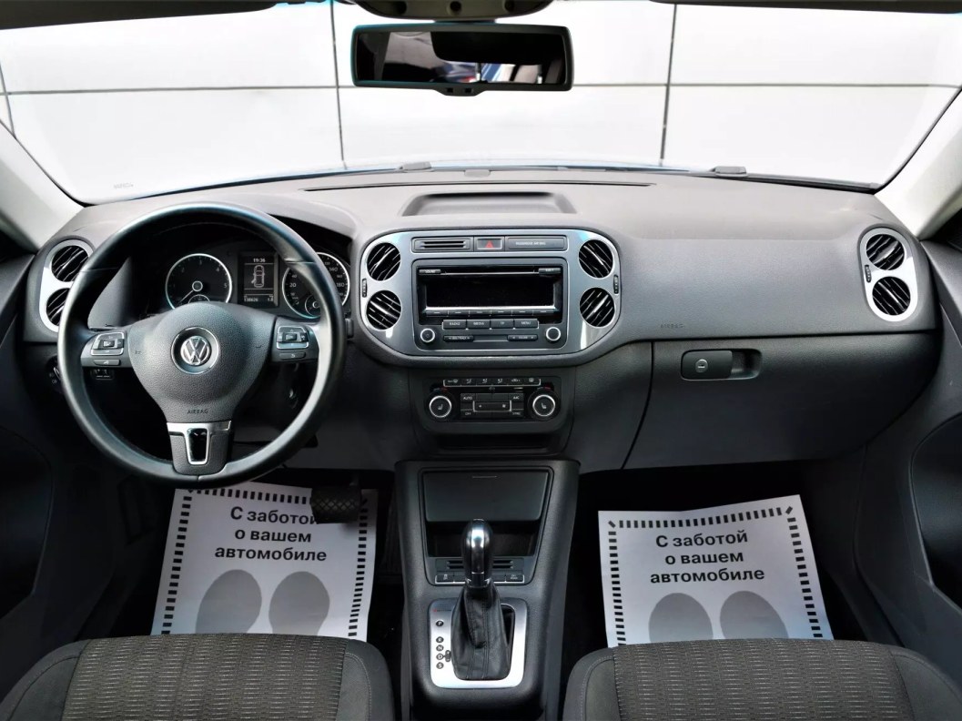 Volkswagen Tiguan 2.0 АКПП фото 11