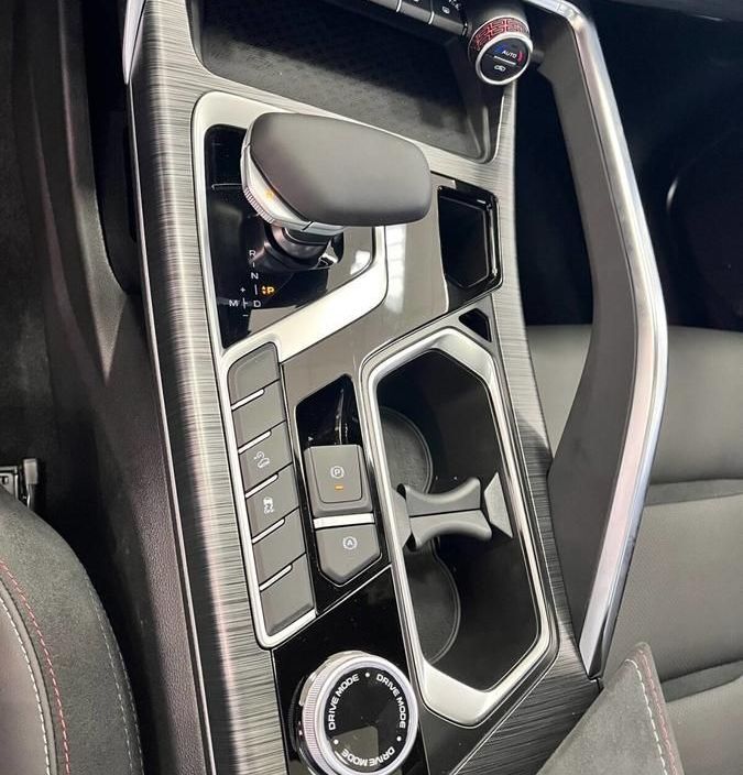 Geely Tugella Luxury 2.0 АКПП фото 9