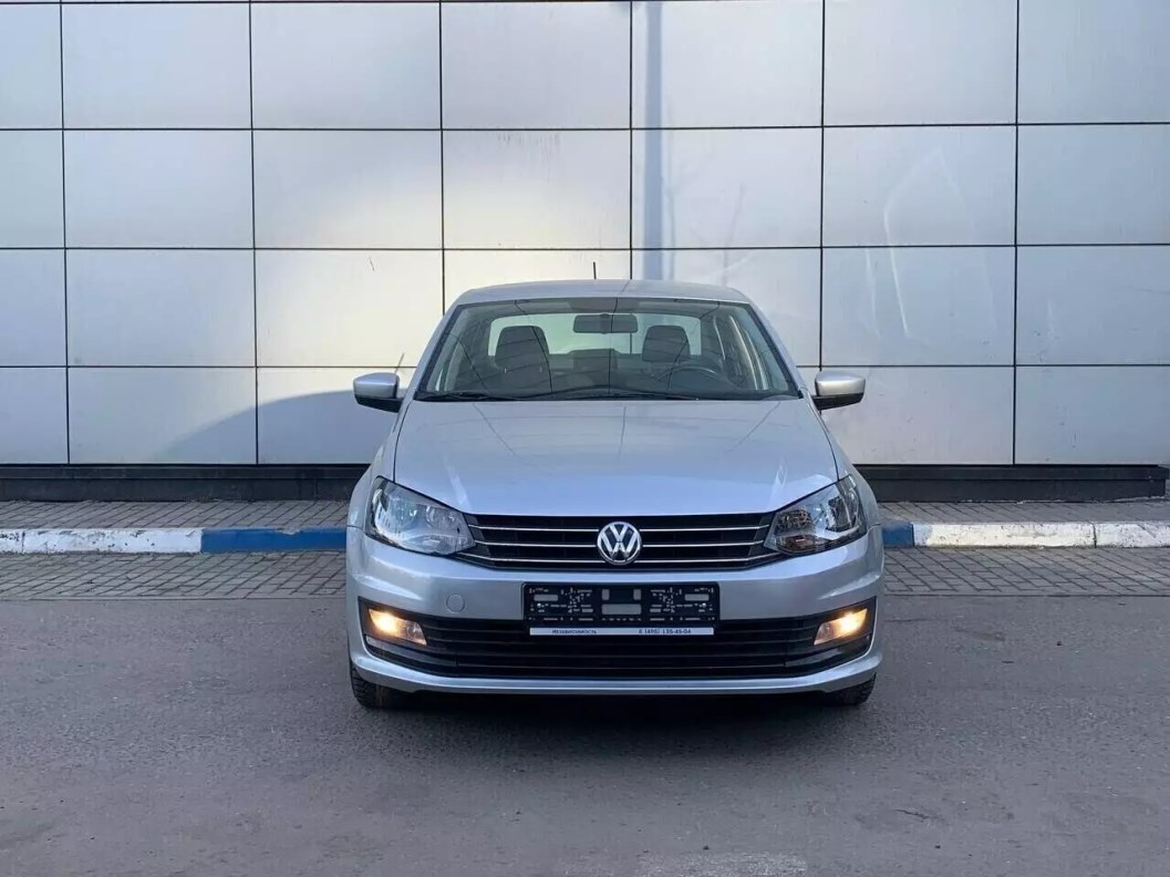 Volkswagen Polo Comfortline 1.6 АКПП фото 2
