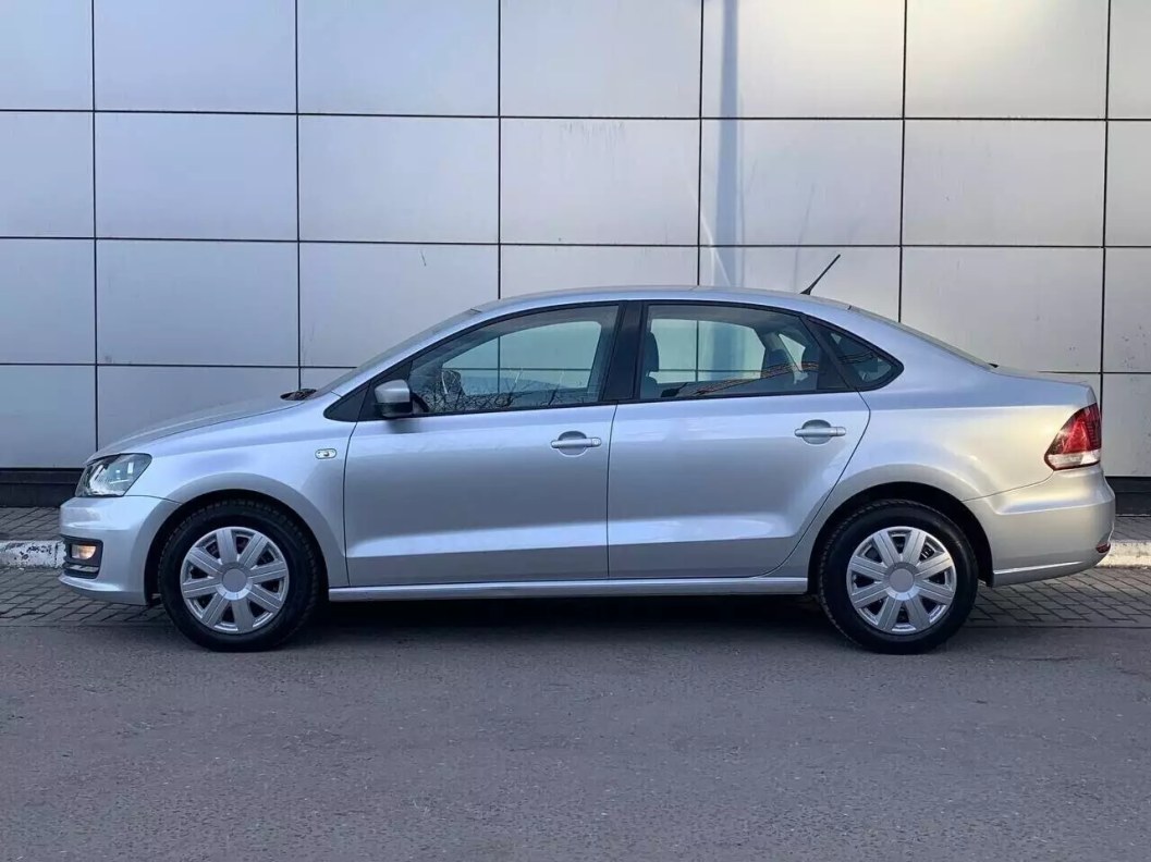 Volkswagen Polo Comfortline 1.6 АКПП фото 5