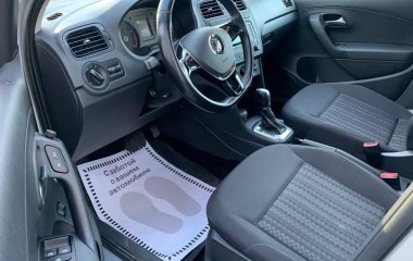 Volkswagen Polo Comfortline 1.6 АКПП превью 9