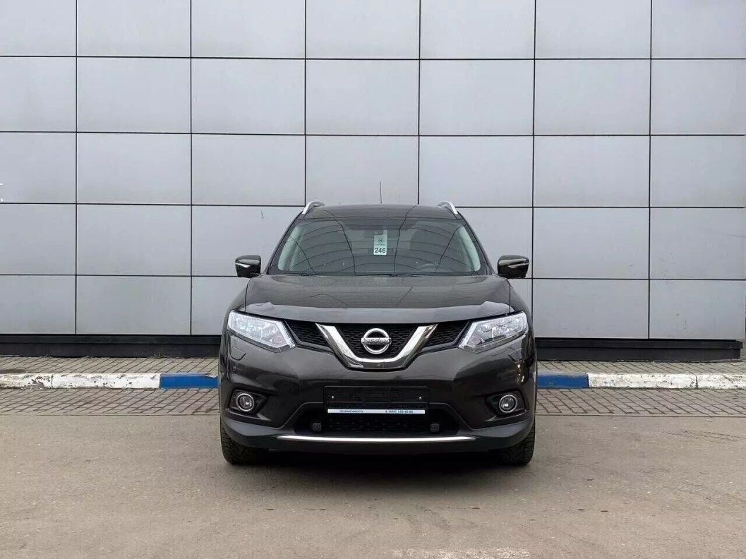 Nissan X-Trail 1.6 МКПП фото 2