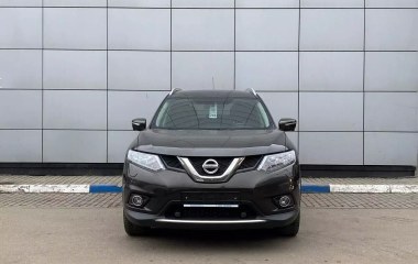 Nissan X-Trail 1.6 МКПП превью 2