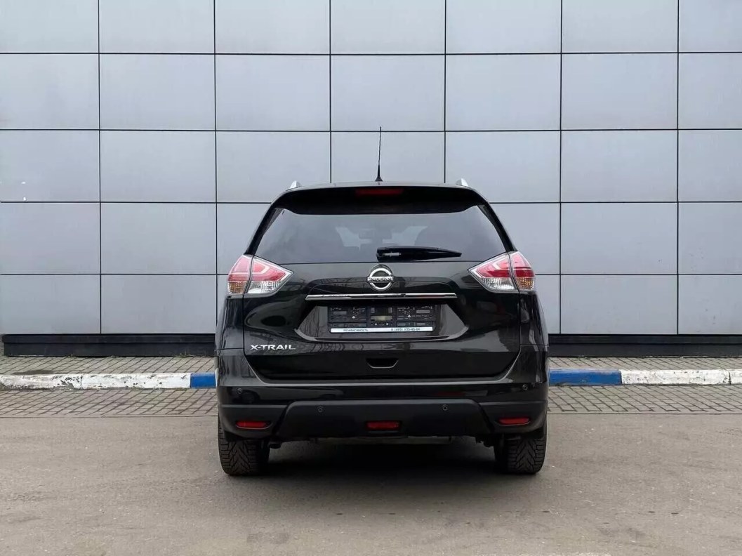 Nissan X-Trail 1.6 МКПП фото 7
