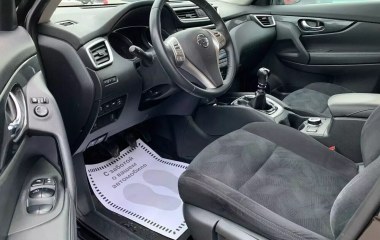 Nissan X-Trail 1.6 МКПП превью 9