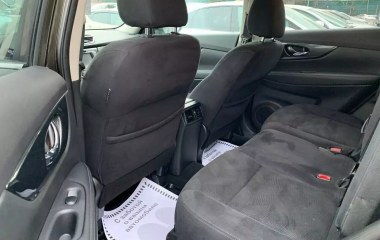 Nissan X-Trail 1.6 МКПП превью 11