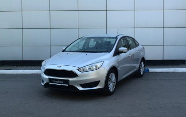 Ford Focus Trend 1.6 МКПП превью 3