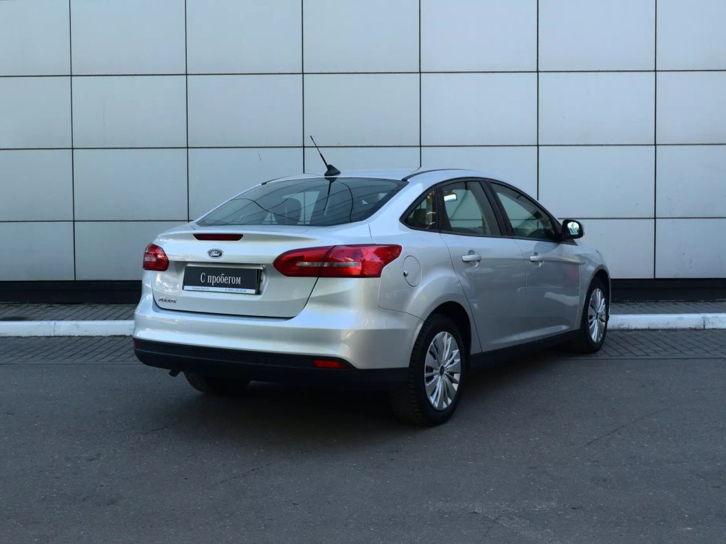 Ford Focus Trend 1.6 МКПП фото 4