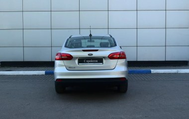 Ford Focus Trend 1.6 МКПП превью 5