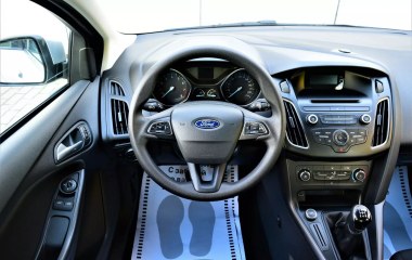 Ford Focus Trend 1.6 МКПП превью 14